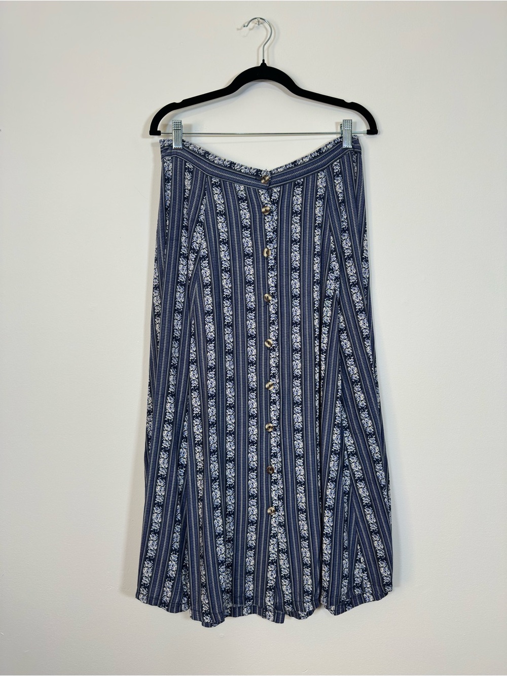 White Stag Floral Striped Button-Front Skirt Size 10 Cottagecore Boho Feminine
